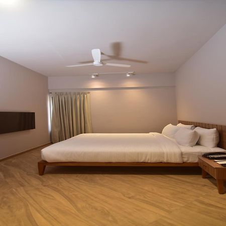 Oxford Golf Resort Pirangut Екстер'єр фото