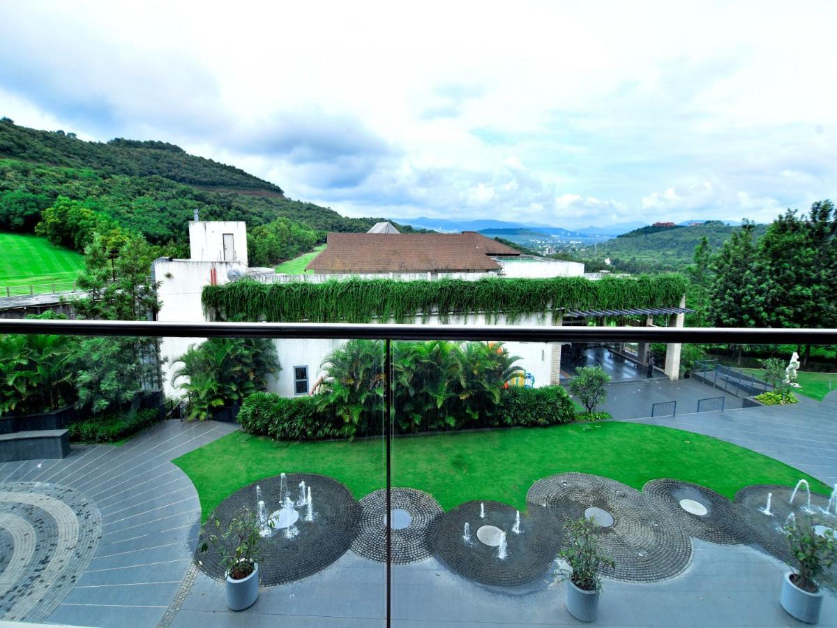Oxford Golf Resort Pirangut Екстер'єр фото