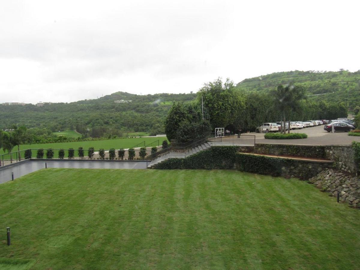 Oxford Golf Resort Pirangut Екстер'єр фото