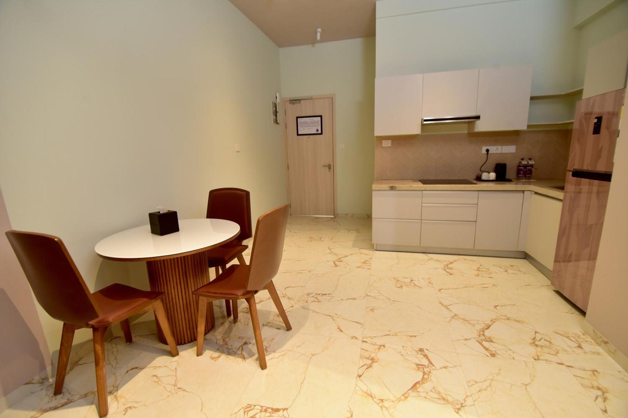 Oxford Golf Resort Pirangut Екстер'єр фото