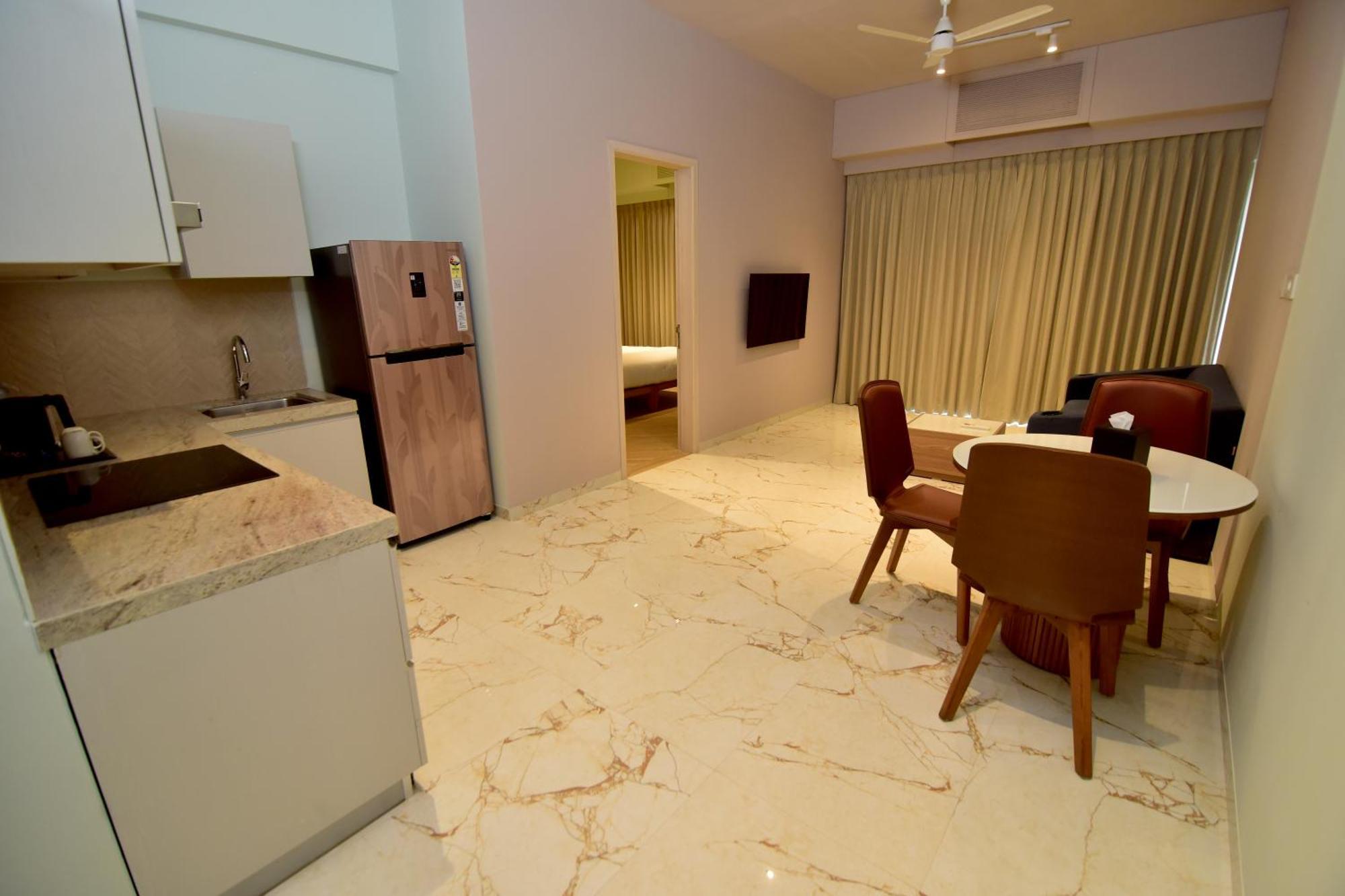 Oxford Golf Resort Pirangut Екстер'єр фото